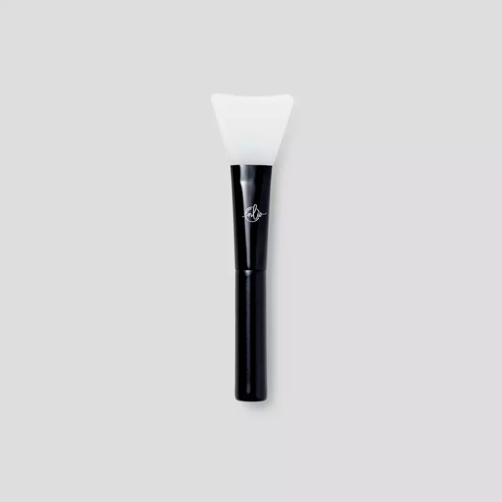 Nolwenn's Mask Brush